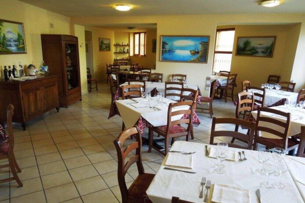 Bike Hotel Touring Gardone Riviera & Wellness Esterno foto