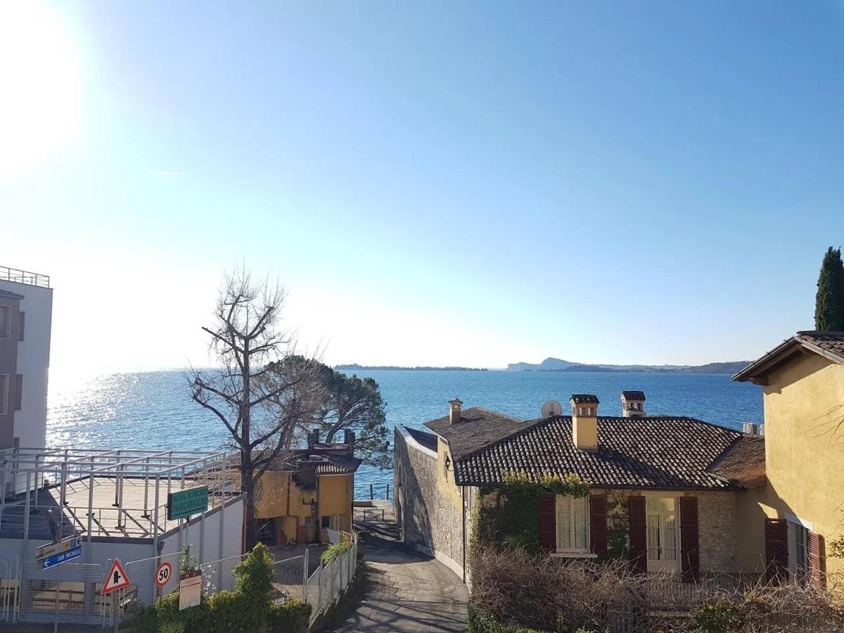 Bike Hotel Touring Gardone Riviera & Wellness Esterno foto