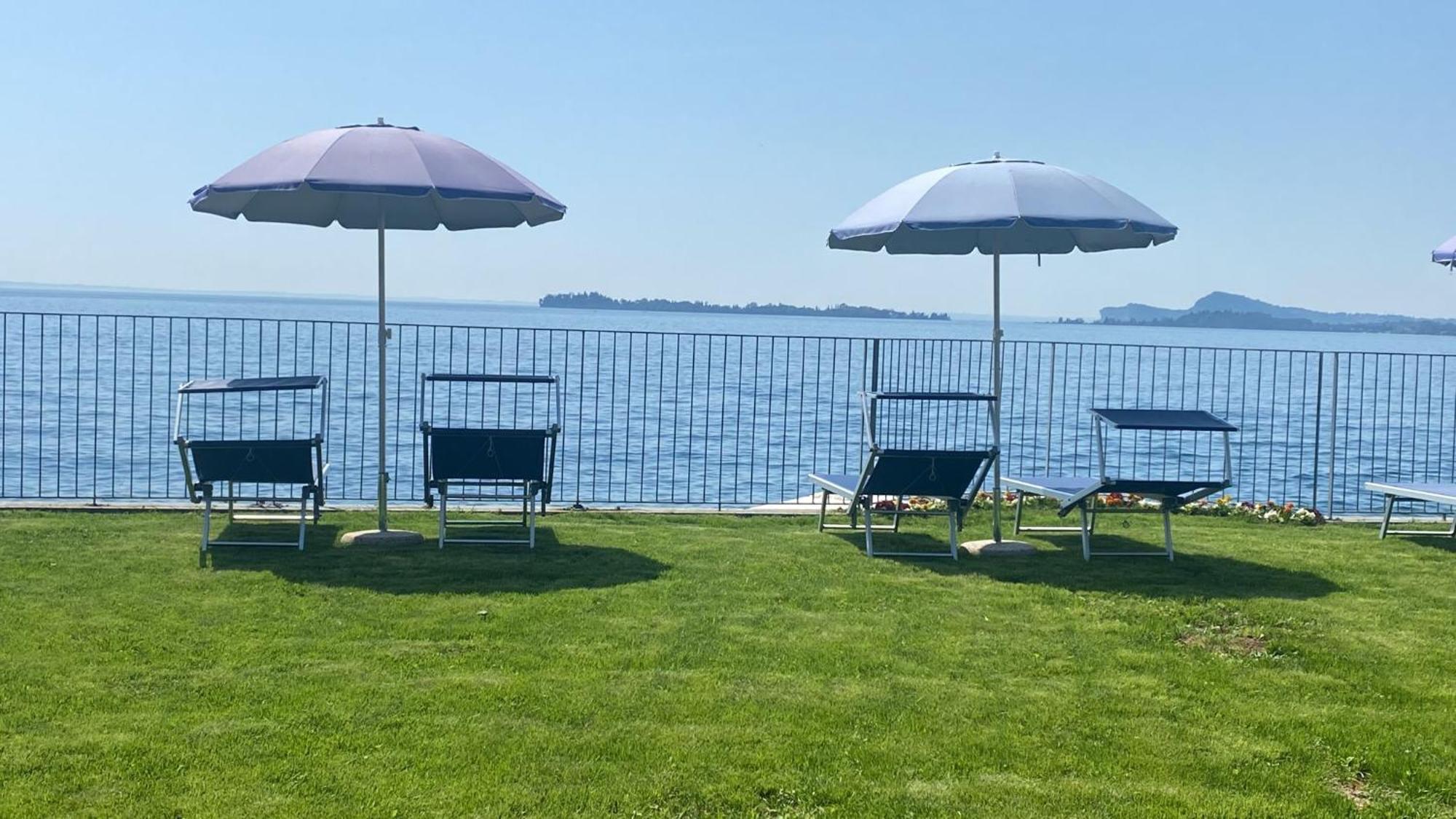 Bike Hotel Touring Gardone Riviera & Wellness Esterno foto